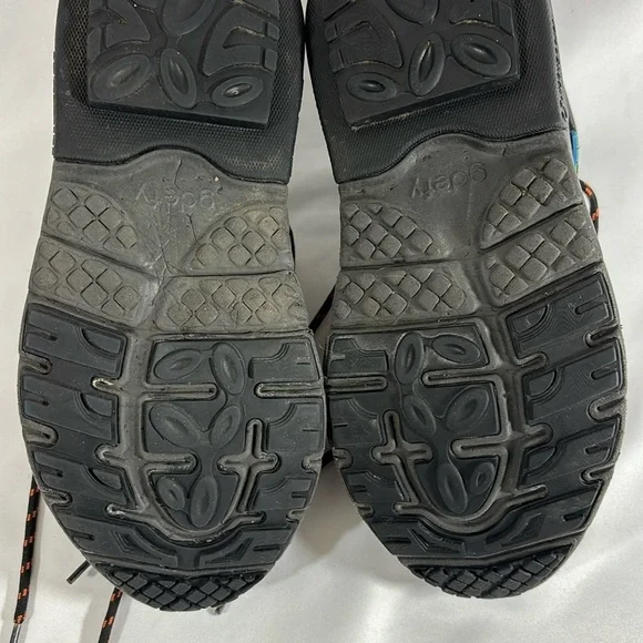 Gdefy Radius Hiking Shoes - Picture 8 of 12